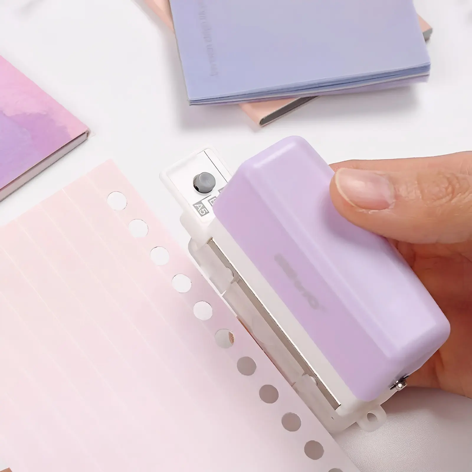 Single Pack Multi-Color Six-Hole Puncher, Handmade Notebook Hole Puncher, Ideal for Organizing Notes and Documents, Durable Design, Classroom Supplies