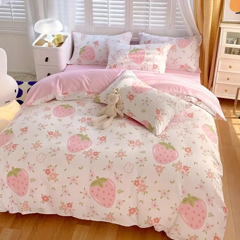 Strawberry Pattern Bedding Set, 3 Counts/set Including 1 Count Bedspread & 2 Counts Pillowcase, Soft Comfortable Bedding Set for Home Bedroom