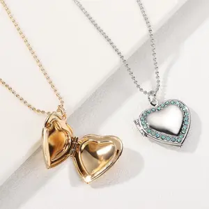 Heart Shape Photo Frame Pendants Necklace for Women Men Stainless Steel Locket Pendant Necklace Vintage Gift For Lover Couples