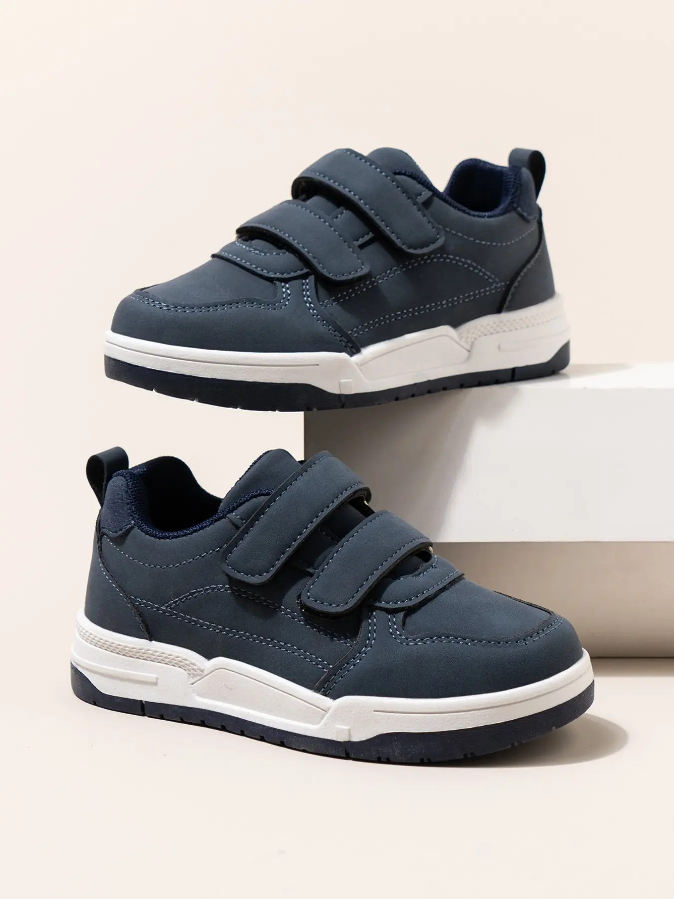 Unisex Adjustable Velcro Board Shoes, Casual Footwear for Kids & Adults, Perfect for School, Outdoor Play, Daily Wear
