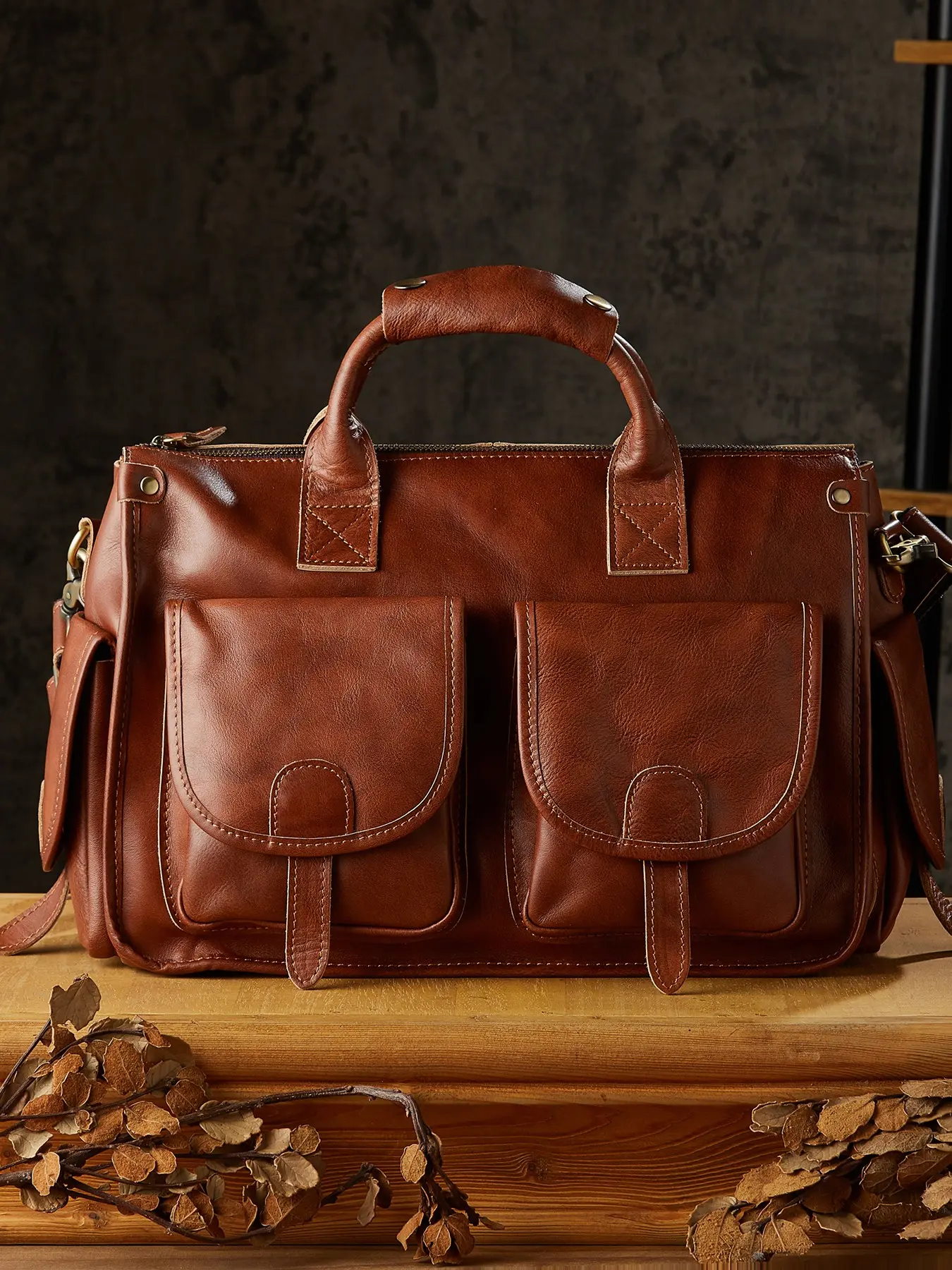 Men's Leather Crossbody Bag, Handmade Tanned Cowhide Shoulder Bag, Vintage Style Messenger Purse, Durable and Stylish Accessory