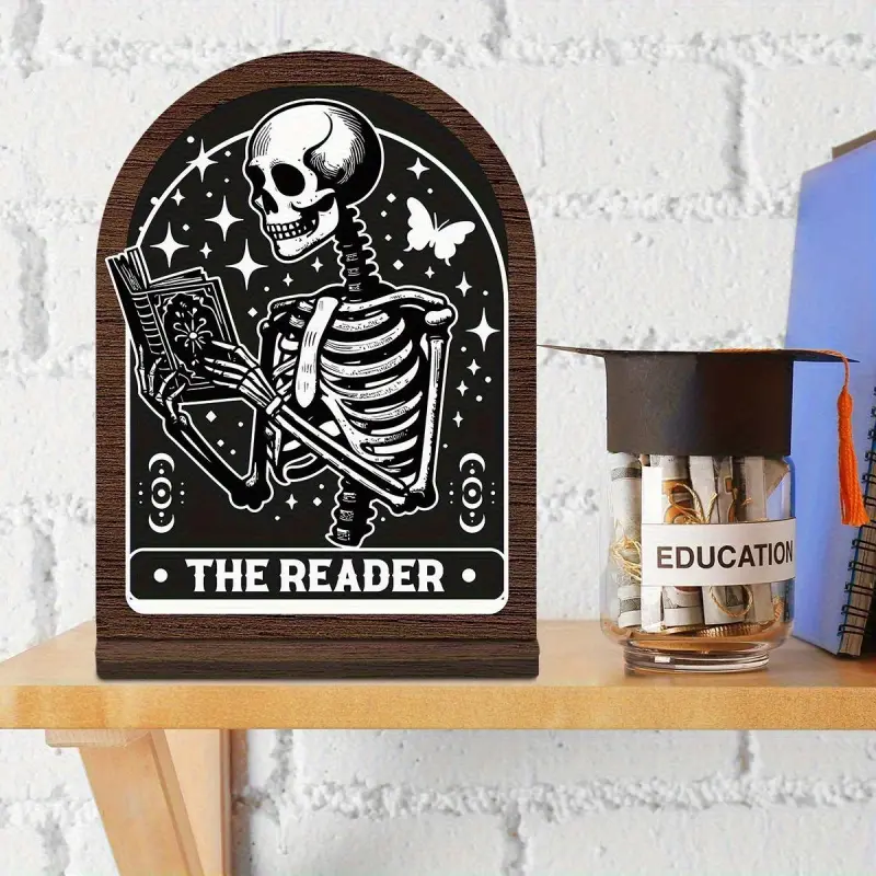 This vintage wooden reading quote plaque decorative item features a skull and starry sky fantasy design. It is a suitable wooden decorative item for libraries or desktop bookshelves, Vintage Plaque Decoration