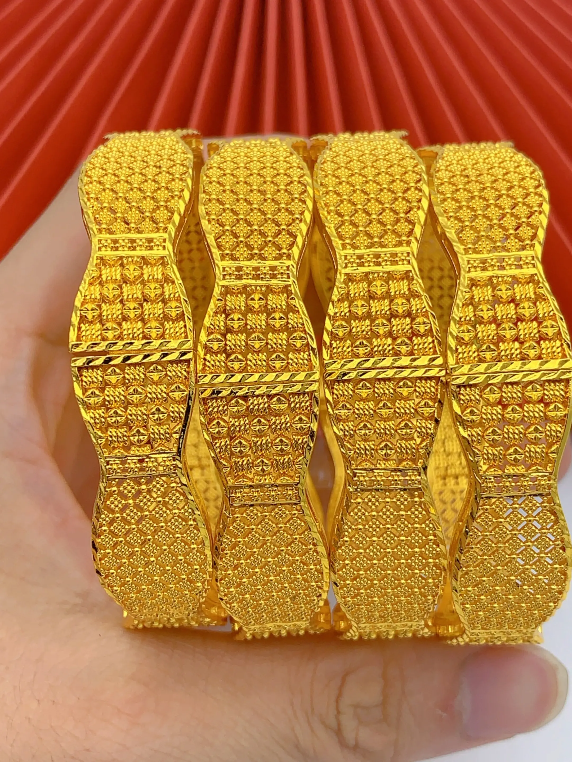 Middle Eastern Nigerian Women's Bracelet, Dubai Style Fashion Hollow Design, Perfect for Daily Wear, Weddings, Parties, Events