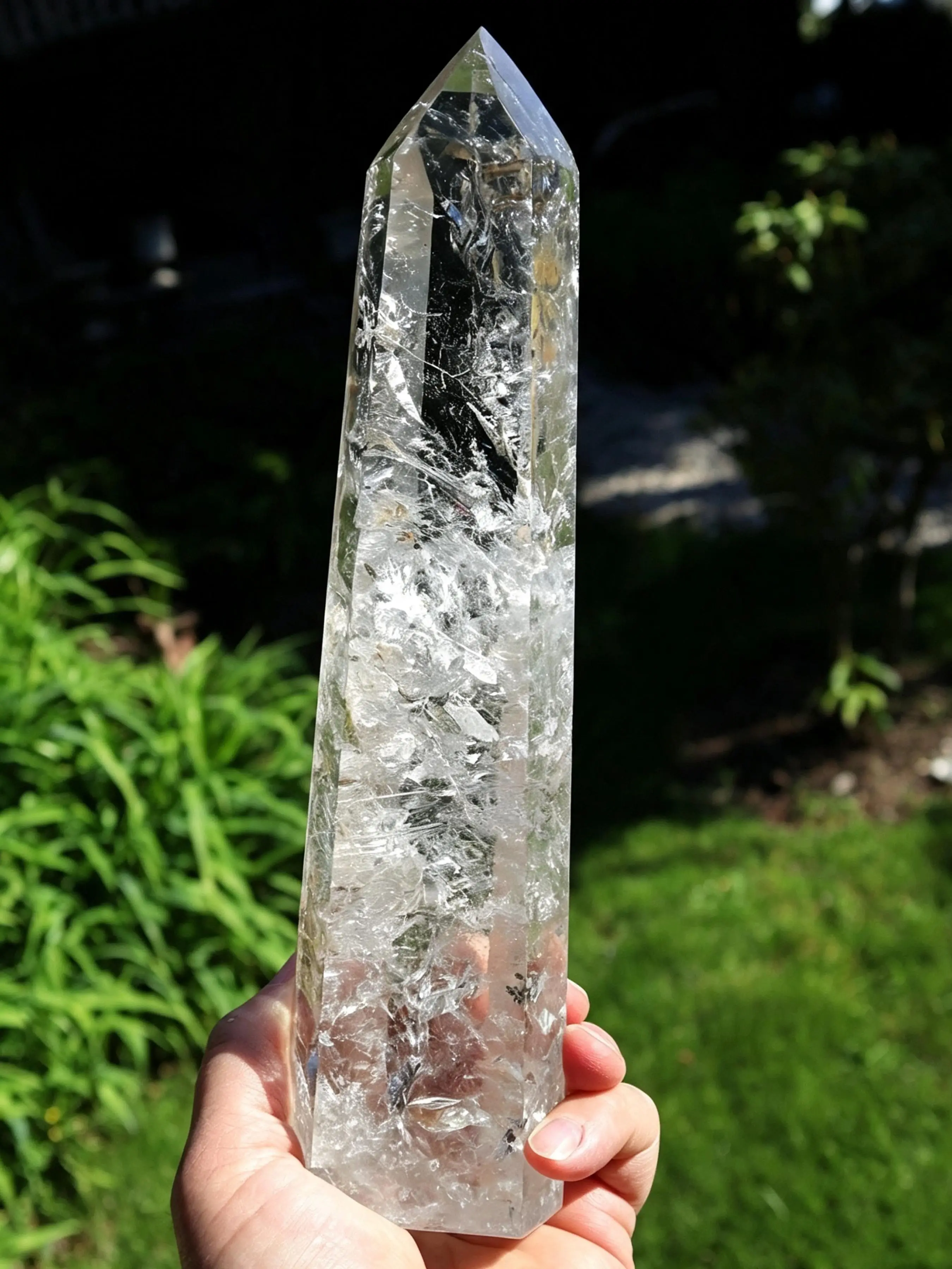 1PC Exquisite Natural Clear Quartz Tower Point, Rock Obelisk, White Quartz Wand, DIY Creative Gifts and Specialty Accessories, Perfect Home Decorative Art Collect, Unique Halloween, Christmas, Holiday Gifts.