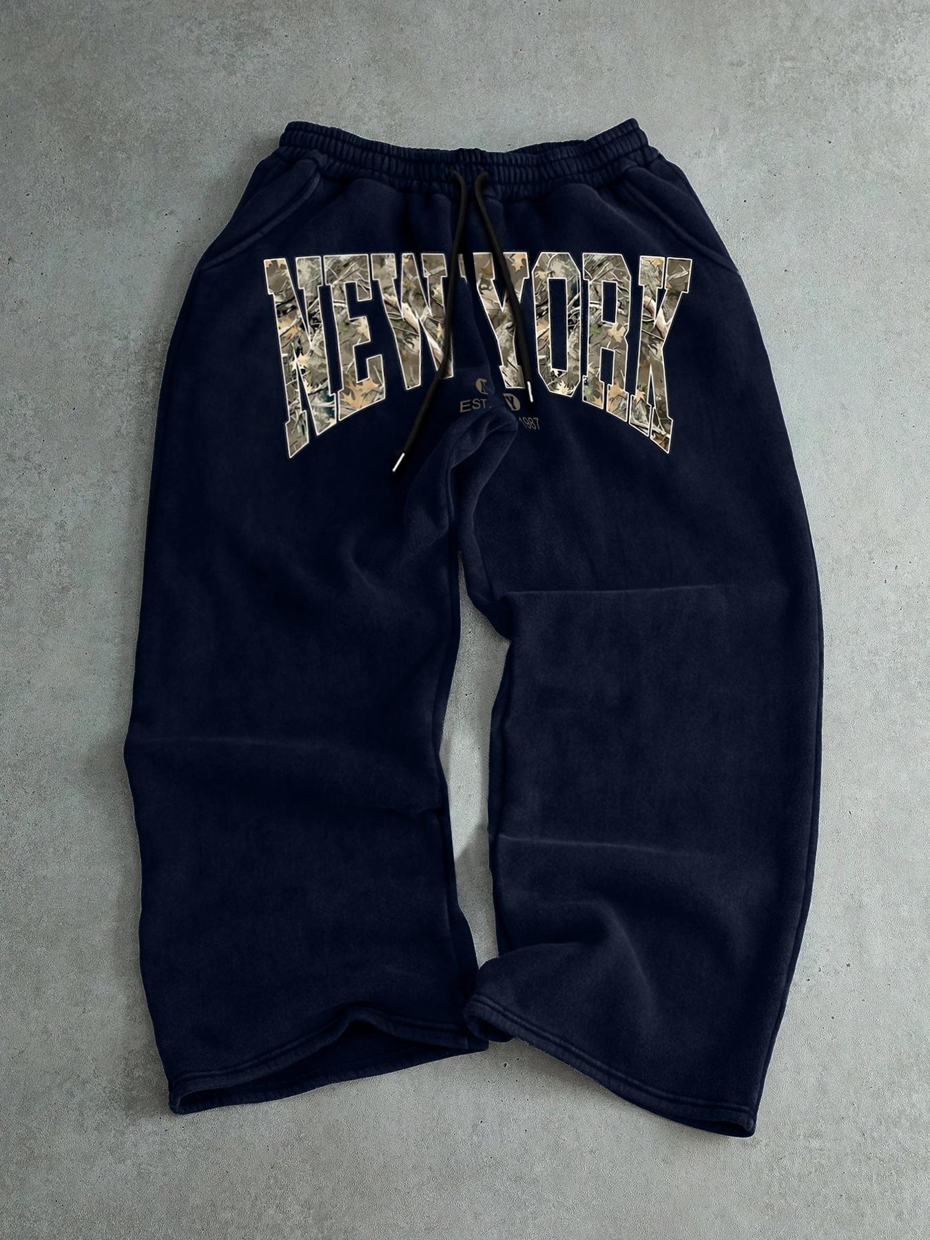 Men's Drawstring Waist Letter Print Pants, Comfortable Casual Camo Print Sweatpants for Fall & Winter, Fitted Design, Suitable for Daily Wear