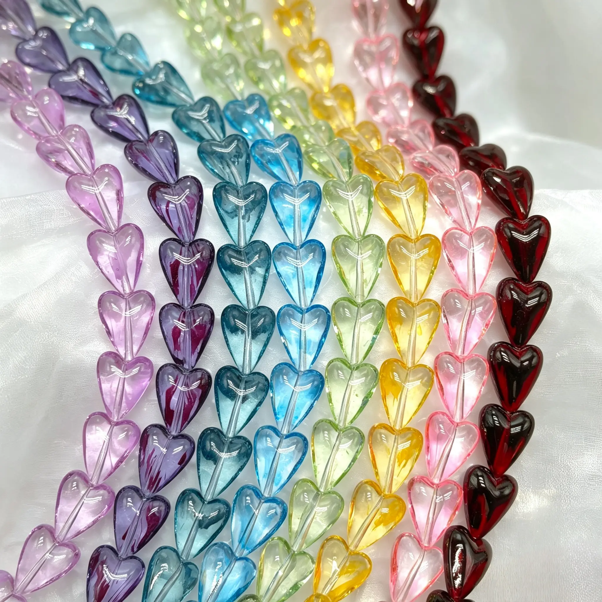 ✨【NEW】Lucent Heart Gem | 3D Heart‑Shaped Glass Beads for DIY Jewelry Making