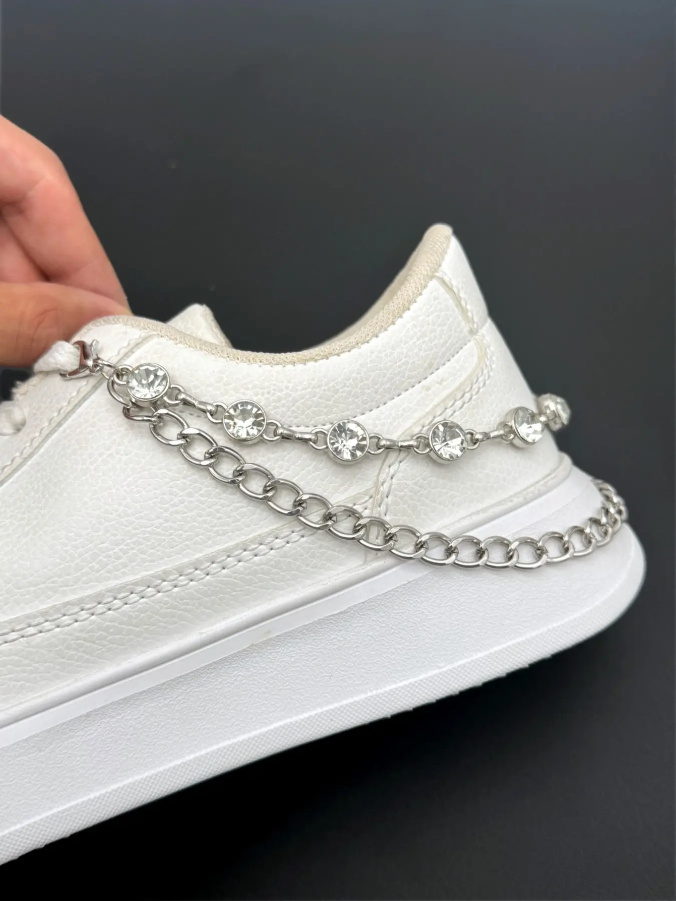 2-Piece Shoe Accessories for Boots, Metal Round Studs Chain Detachable DIY Shoe Decor, Elegant Shoe Chains, Suitable for Sneakers, Skate Shoes, Sports Shoes