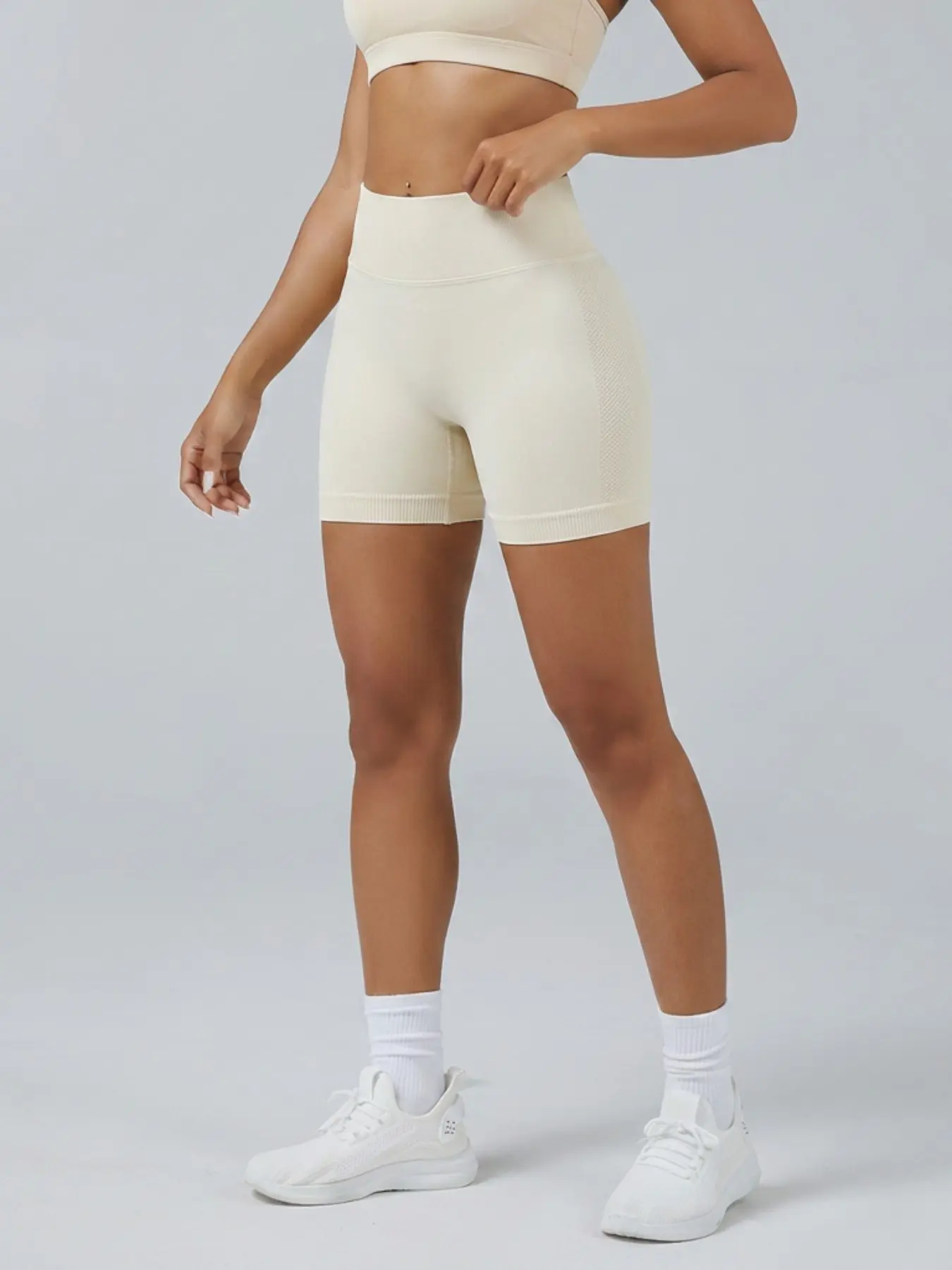 Women's Solid Seamless Shaping Leggings, High-Waisted Belly Flattering Breathable Hip Raiser Yoga Shorts, High-Elasticity Activewear Leggings for Gym Running Sports Trim Shorts