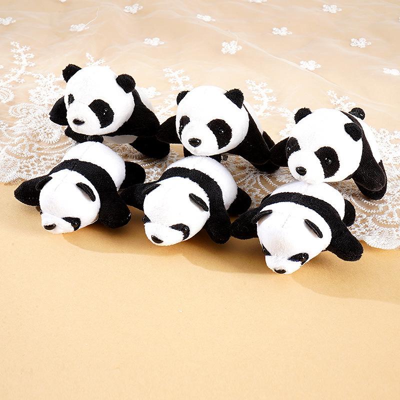 Cartoon Internet celebrity three-dimensional panda brooch, plush red panda doll ins lying down panda jewelry schoolbag pendant