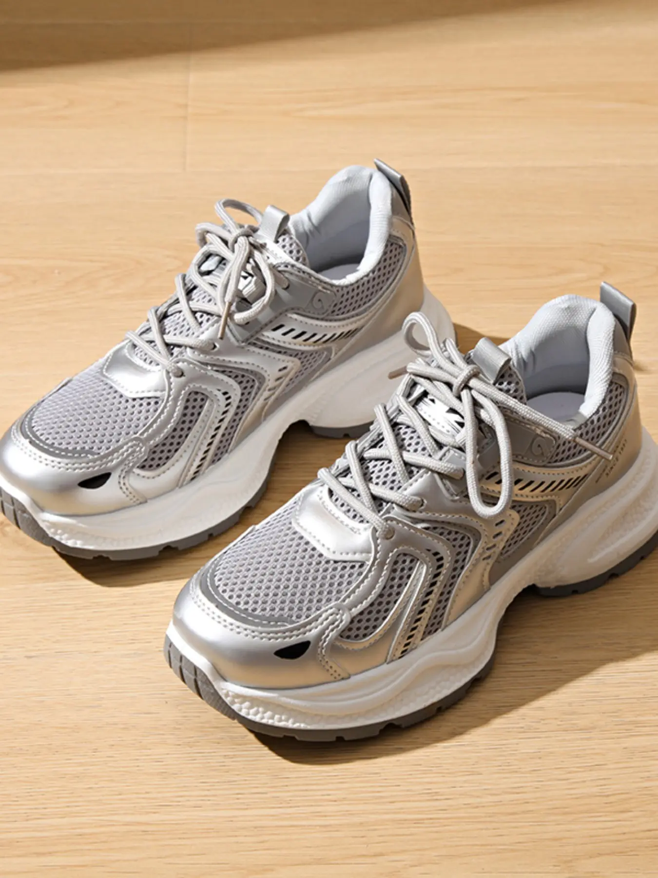 Multifunctional Platform Shoe Silver Color K69, Fashion Daily Footwear, Comfortable Versatile Design, Suitable for All Seasons