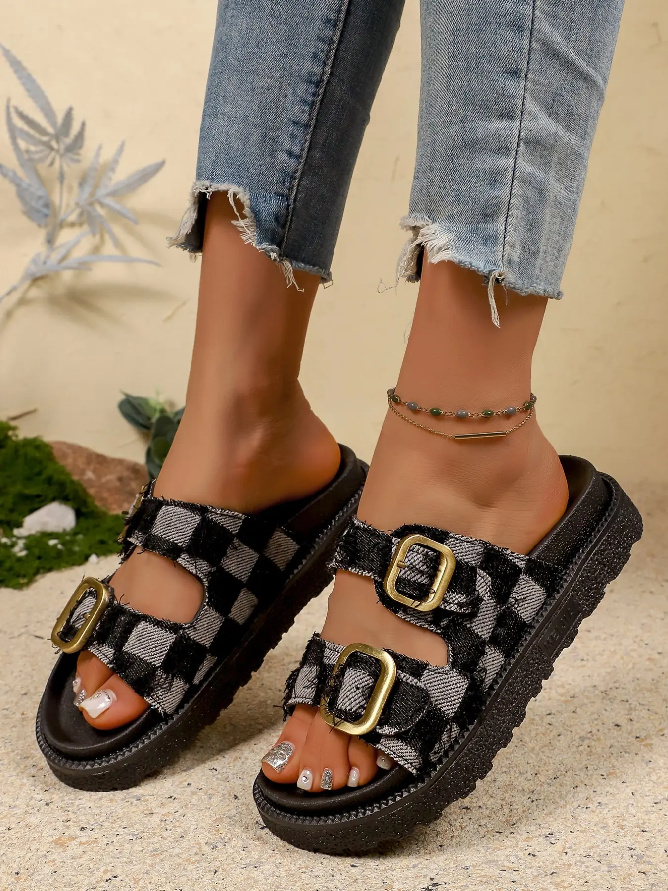 Summer Trend Plaid Women's Thick Sole Sandals, Dual Metal Buckle Slip-On Comfortable Casual Flip Flops, Retro Style Rubber Sole