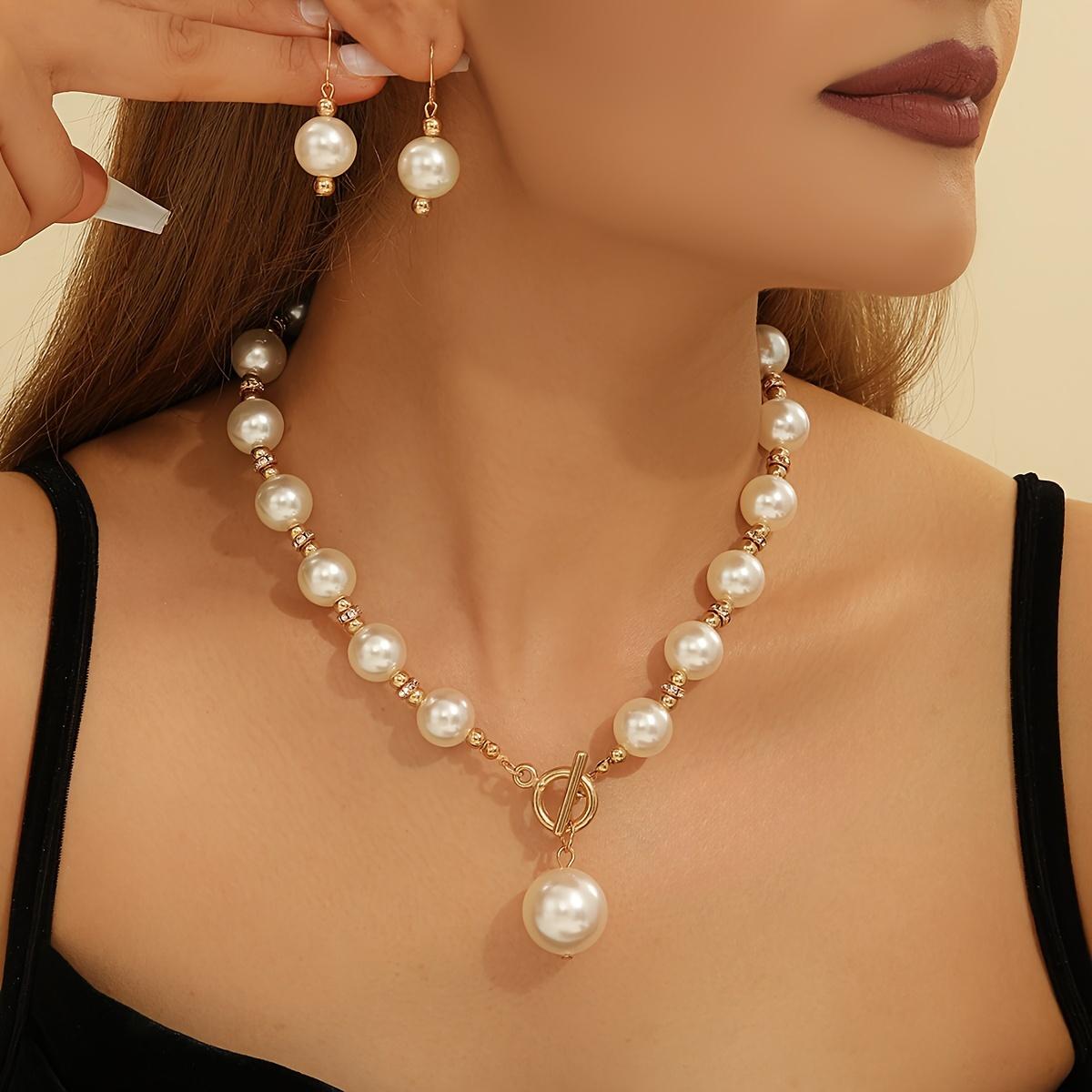 Diamond Imitation Pearl Necklace Elegant Short Clavicle Chain Necklace name plate