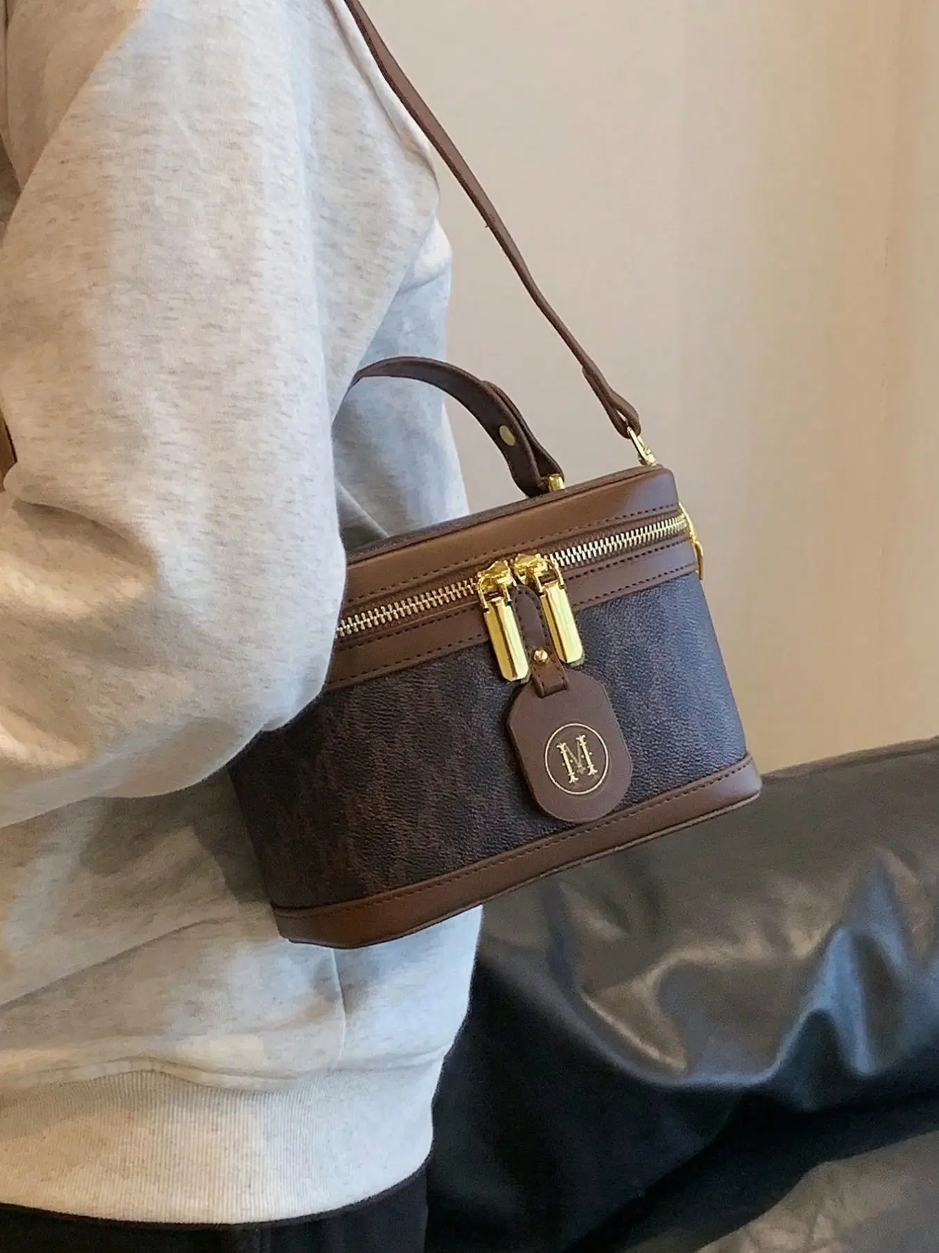 Mini Top Handle Square Crossbody Bag, Retro Classic Monogram Design with Brown PU Leather Trim Box Shoulder Purse, Casual Bucket Handbag with Dual Zipper, Suitable for Daily Use, Shopping, Commuting