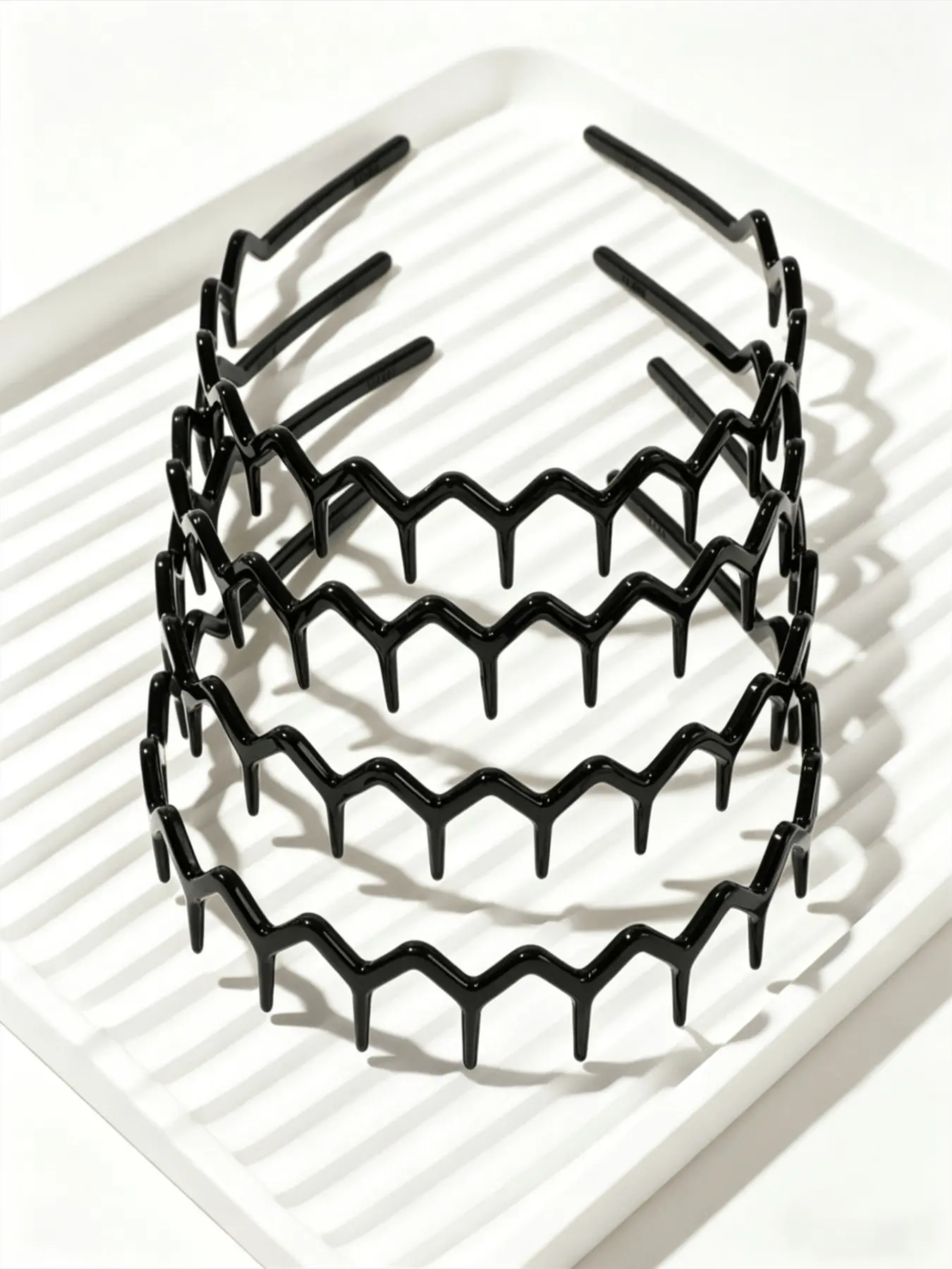 4pcs Shiny Black Non-Slip Headbands, Fashionable Wavy Headbands With Teeth, Home Skincare Headbands, Hair Accessories