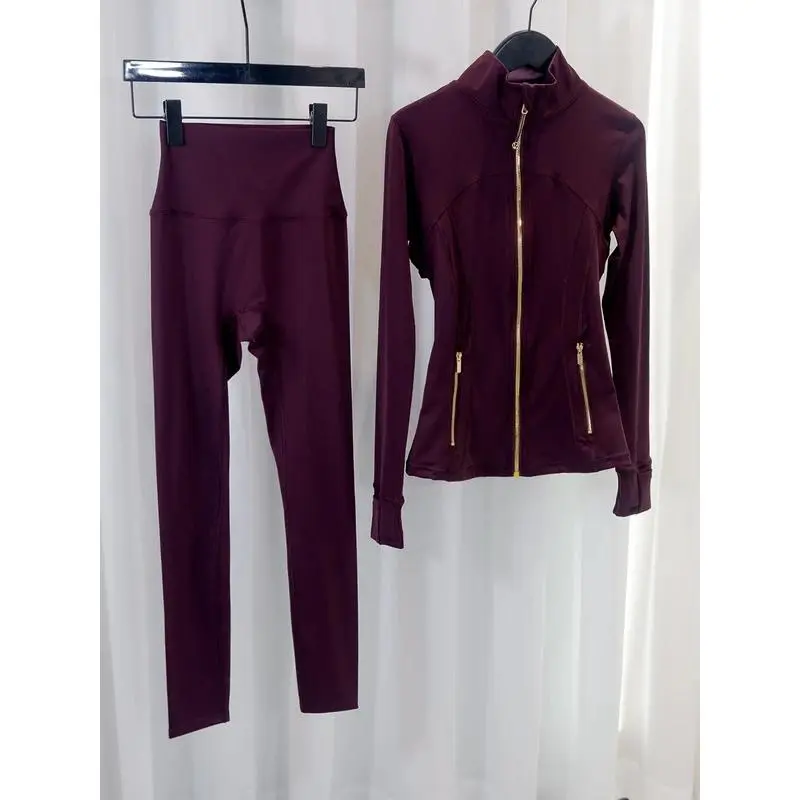 Gold zipper jacket and yoga pants set, sportswear, quick-dry and breathable, slimming and lightweight, tight-fitting,Seamless,Bra,Leggings,Backless,Halter,Crop,Scrunch,Butt,stylish,activewear,,daily,outfit,,Insulated,Hunting,Camo,mfvim,woman,,athletic,