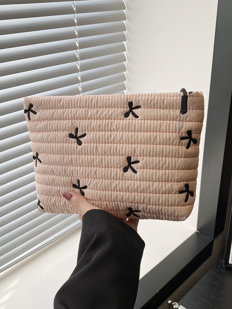 Solid color quilted design clutch bag, large capacity zipper travel storage bag, women's portable travel storage bag, back to school season, suitable for daily commuting and travel, school portable bag, Quilted Purse