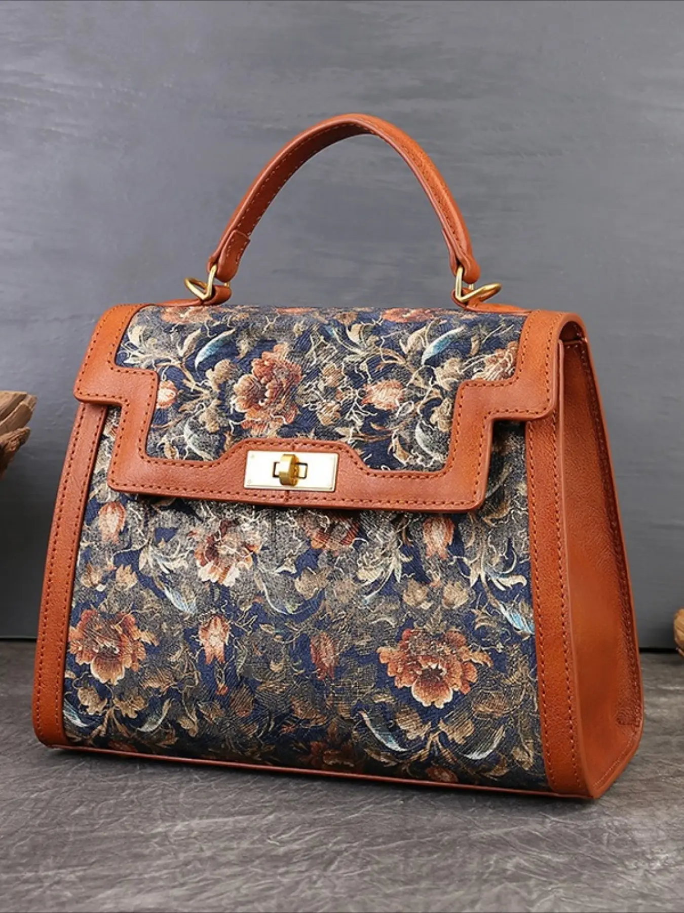 New Vintage Flower Embroidery Tote Bag Leather Splicing Elegant Commuter Women's Bag One Shoulder Oblique Span Kelly Bag