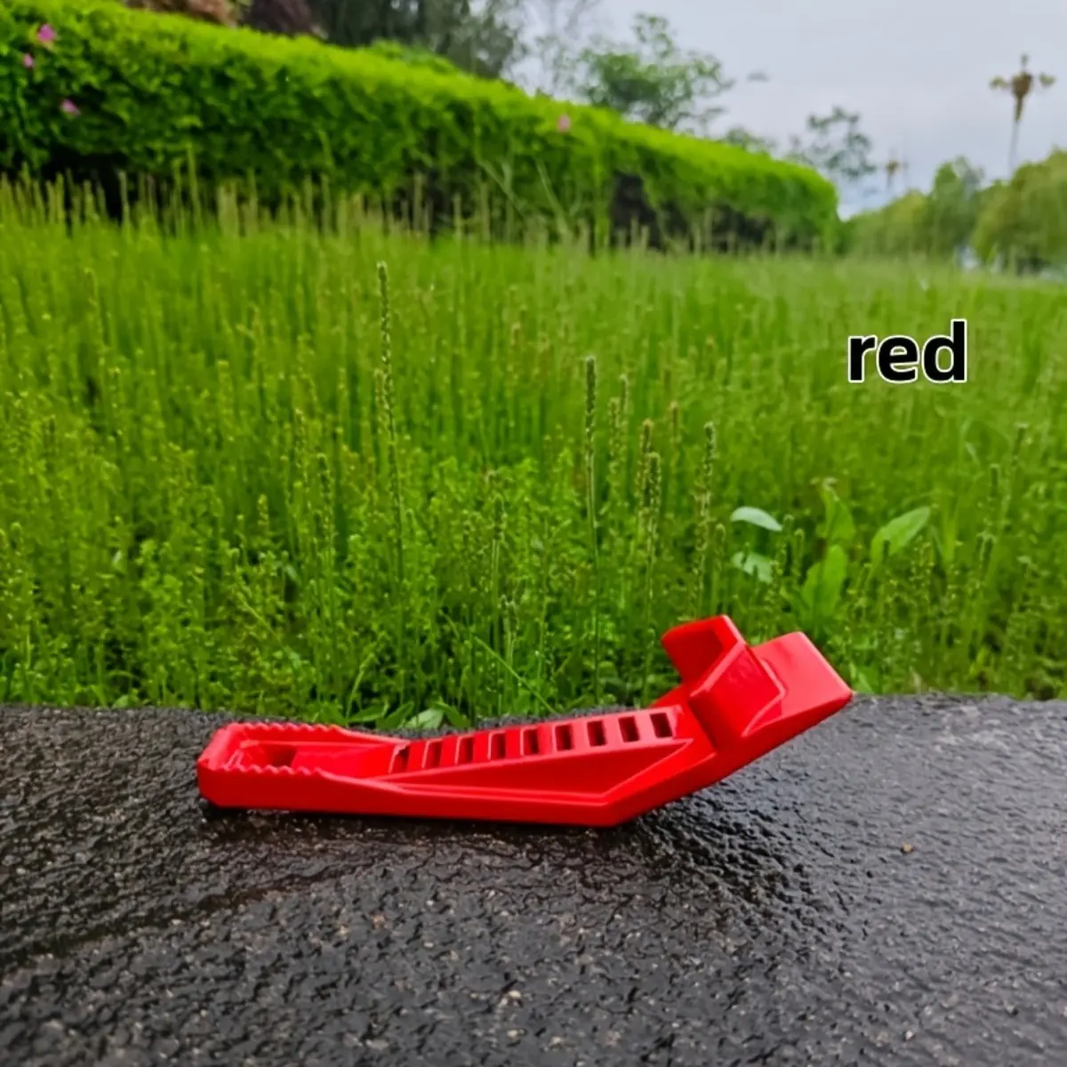 1PC Drywall Lifter Tool, Multifunctional Drywall Scraper Pry Bar with Wide Foot Design, Wall Panel Installation Helper for Door Mounting and Home Repair, Durable Construction Tool for DIY Projects and Professional Use