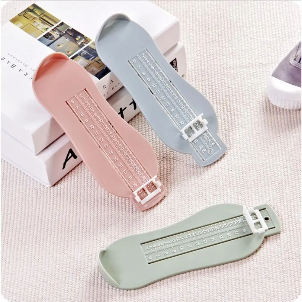 Cute Foot Measuring Device, Convenient Foot Length Measuring Ruler, Practical Shoe Size Measuring Tool for Daily Foot Measurement, Shoe Sizing, Skin-Safe Edge, Centimeters, Compact Ruler
