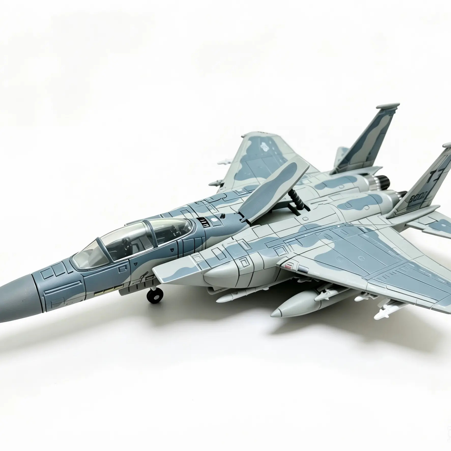 1:72 F-15 Twin-Seater Fighter Jet Plastic Model Kit, Unpainted DIY Assembly, Realistic American Aircraft, Military Enthusiast Collectible, Desk Decor