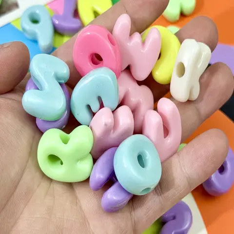 500g Approximately 175 Pieces Fun Colorful 3D Letter Beads, Unique A-Z Alphabet Acrylic Beads, 6mm Large Hole English Letter Beads, Loose Beads for DIY Necklaces, Bracelets & Phone Charms, Jewelry Making Supplies, Beading Supplies