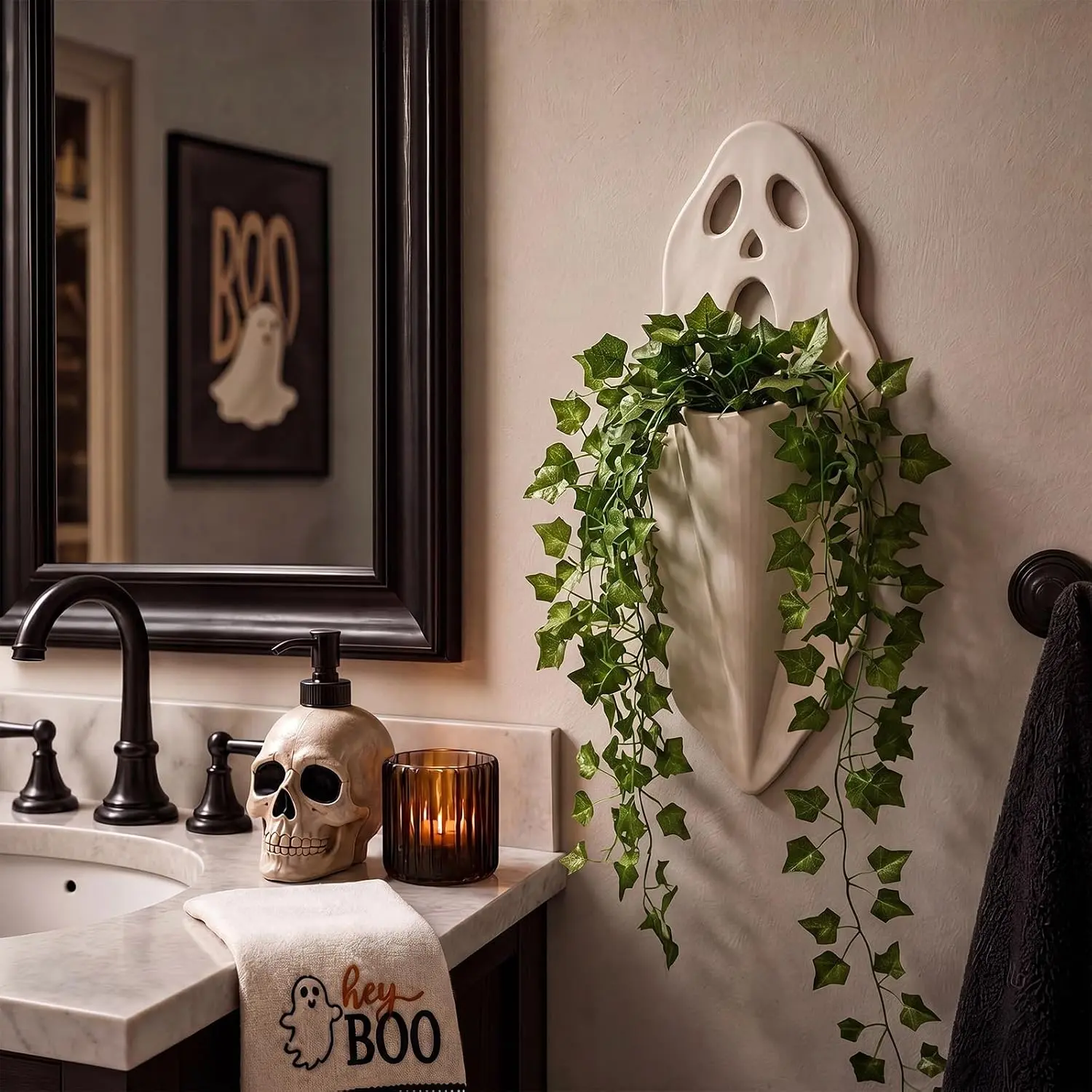 Halloween  Wall Planter 13.4'' White  Scream   Wall Vase Spooky  Pocket Planter for  Dried  Halloween  Indoor Outdoor Living Room Bedroom Entryway