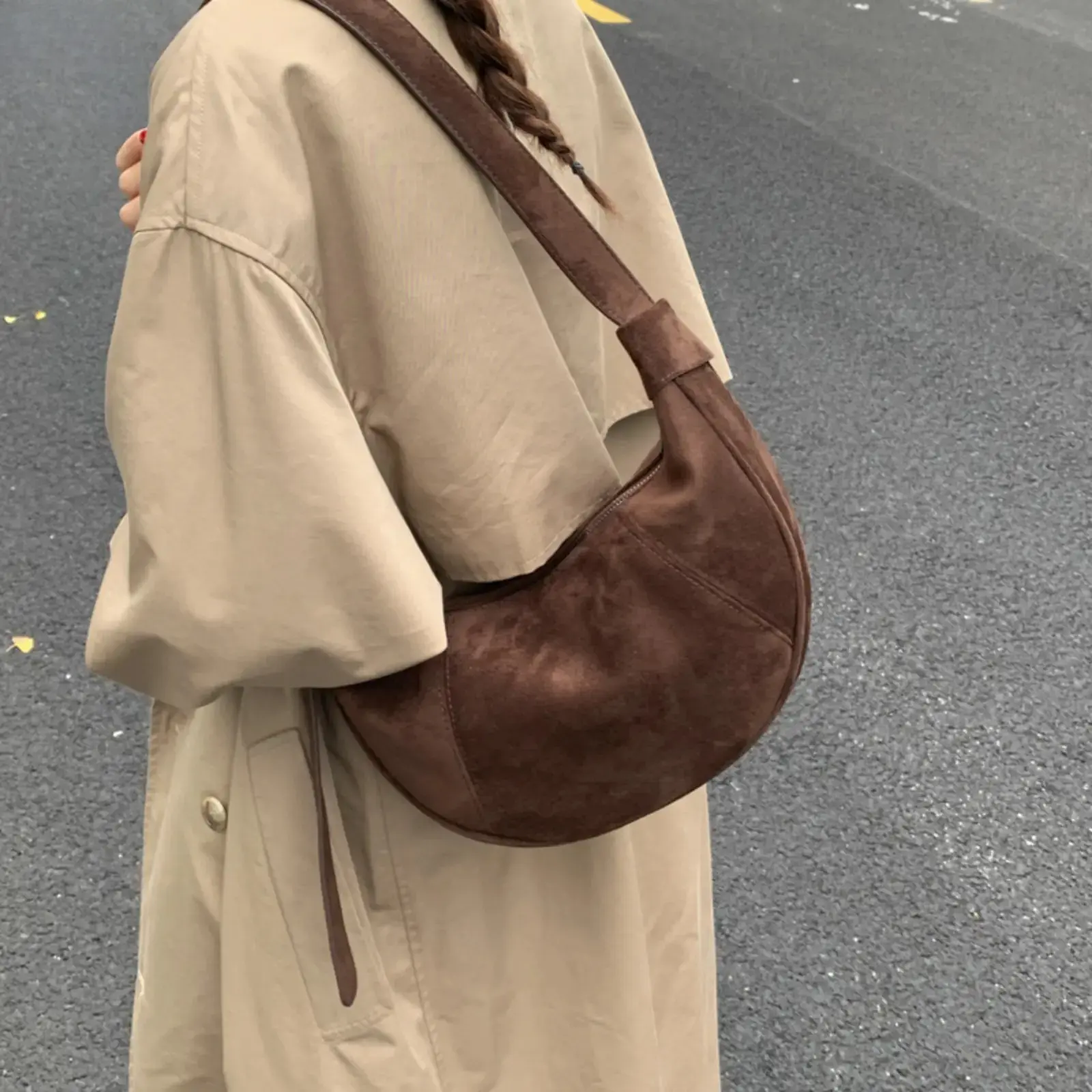 2026 New Large-Capacity Crescent Underarm Bag – Matte Leather Minimalist Dumpling Shoulder & Crossbody Purse, Stylish Commute Handbag for Work, Shopping & Daily Outfit Matching