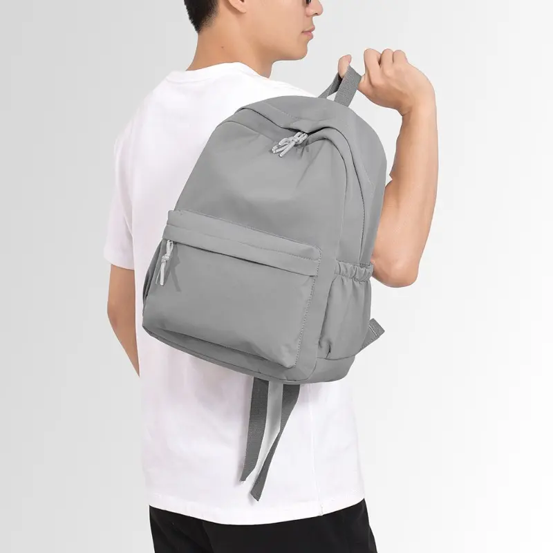 Universal in all seasons, light and thin, low weight and wear-resistant fabric, casual backpack for girls and boys, short-distance play storage backpack