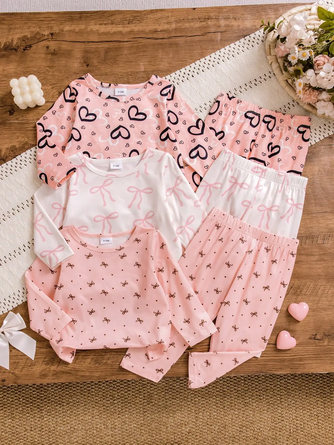 Three Sets (six Pieces) Girls' Cute Clothes Sets Outfit Casual Heart Bow Dot Print Soft Comfort Flame-Resistant Knit Long Sleeve T-Shirt Pants Set Knitted Set