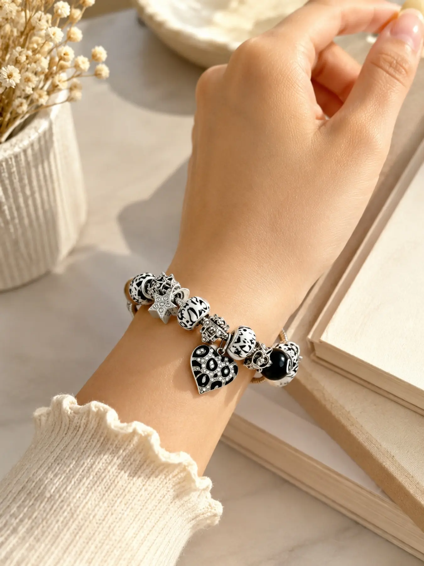 Silver-Tone Black & White Animal Print Charm Bracelet for Women and Teen Girls, Adjustable Rhinestone Heart Star 8-Ball Beaded Snake Chain Bracelet, Y2K Statement Jewelry for Everyday Wear, Parties, Date Night, Halloween & Christmas Gift