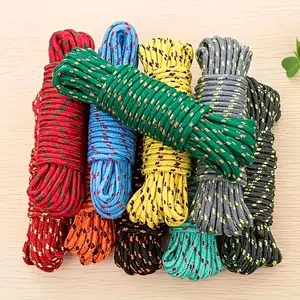 A 10m / 393.7inch nylon rope, used for securing and towing items, camping accessories, indoor and outdoor clothesline, random color