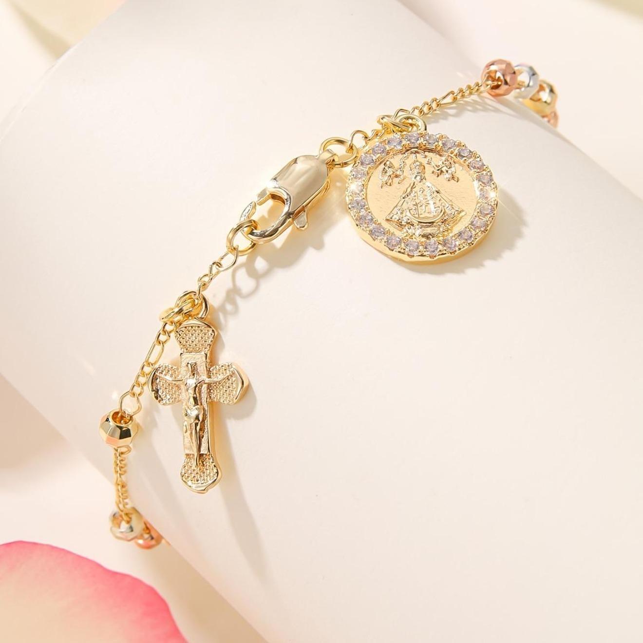 2026 Best-Selling Cross & Heart Bracelet—Featuring Micro-Set Tri-Color Octagonal Beads. This "Light Luxury" Gold Jewelry Piece is the Ultimate Gift for Mothers and Girlfriends—A Perfect Selection for Mother's Day.