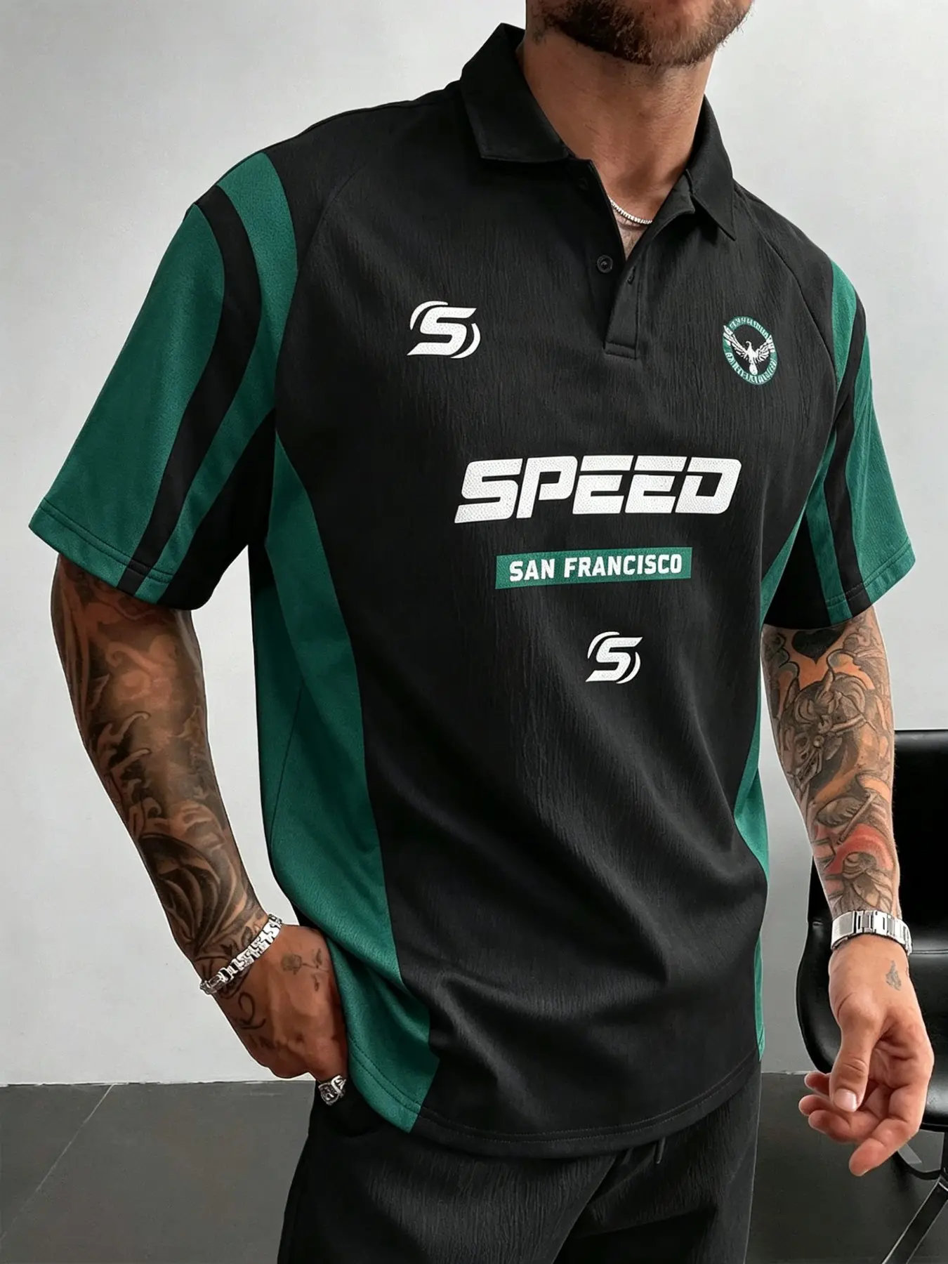 Motorcycle Racing Style Colorblock Raglan Polo, Curved Side Seam Design, Speed San Francisco Letter Eagle Badge Print, Quick-Dry Mesh Fabric
