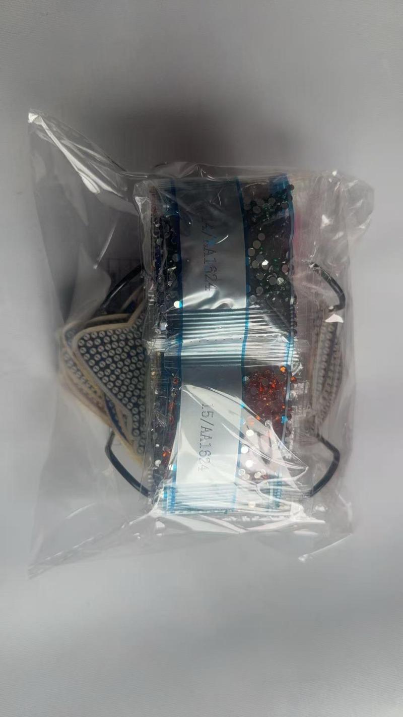 Cat-Themed Diamond Art Painting Coasters With Wooden Base, Diy Craft Kit For Beginners And Adults, Non-Slip Drink Pads For Home Table Decor, Ideal Handmade Gift And Daily Tabletop Accessory