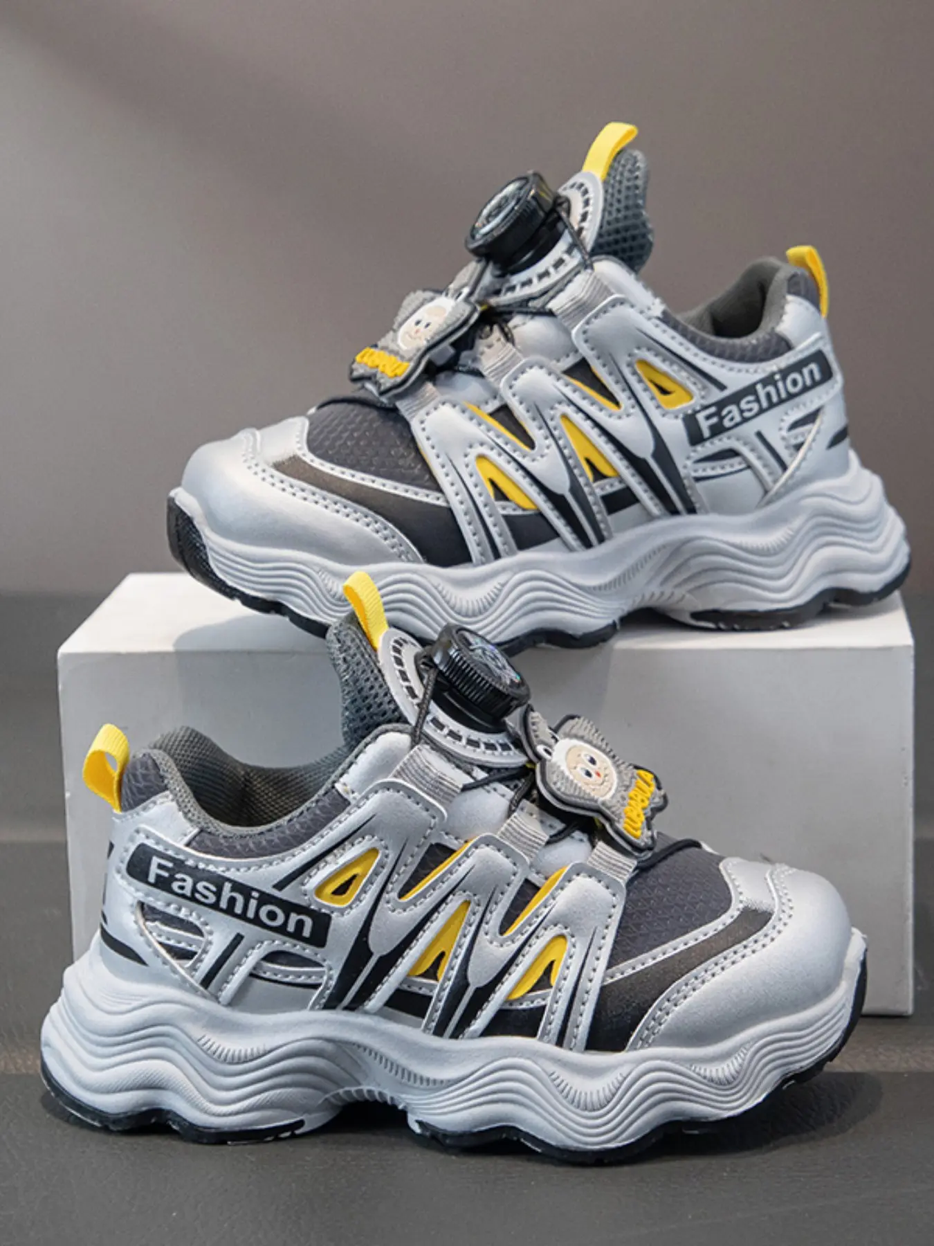 Fashionable Colorblock Thick Soled Casual Trendy Trainers, Breathable Easy Clean Thick Sole Anti-Collision Soft Bottom, Casual Spring & Fall School Outing