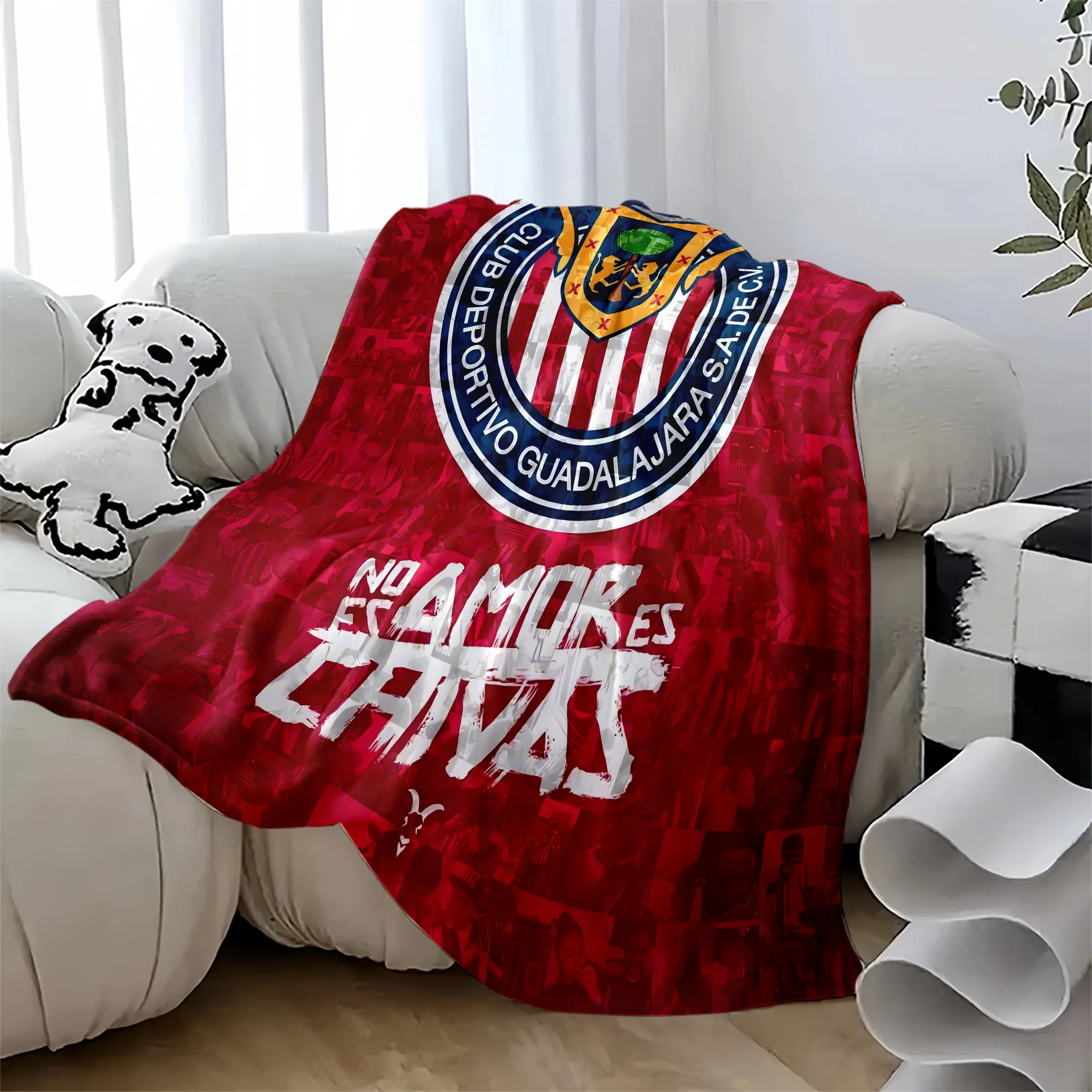 Chivas Guadalajara Soccer Team Fleece Blanket, "no Es Amor Es Chivas" Spanish Slogan, Crest Sports Decor, Gift for Soccer Fans