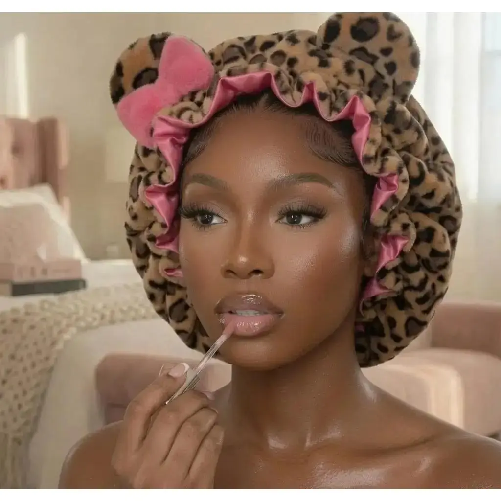 Heatless Hair Bonnet for Women – Soft Teddy Fleece Sleep Cap, Pink Leopard Print Hair Wrap for Overnight Hair Care, Styling & Beauty Gifts