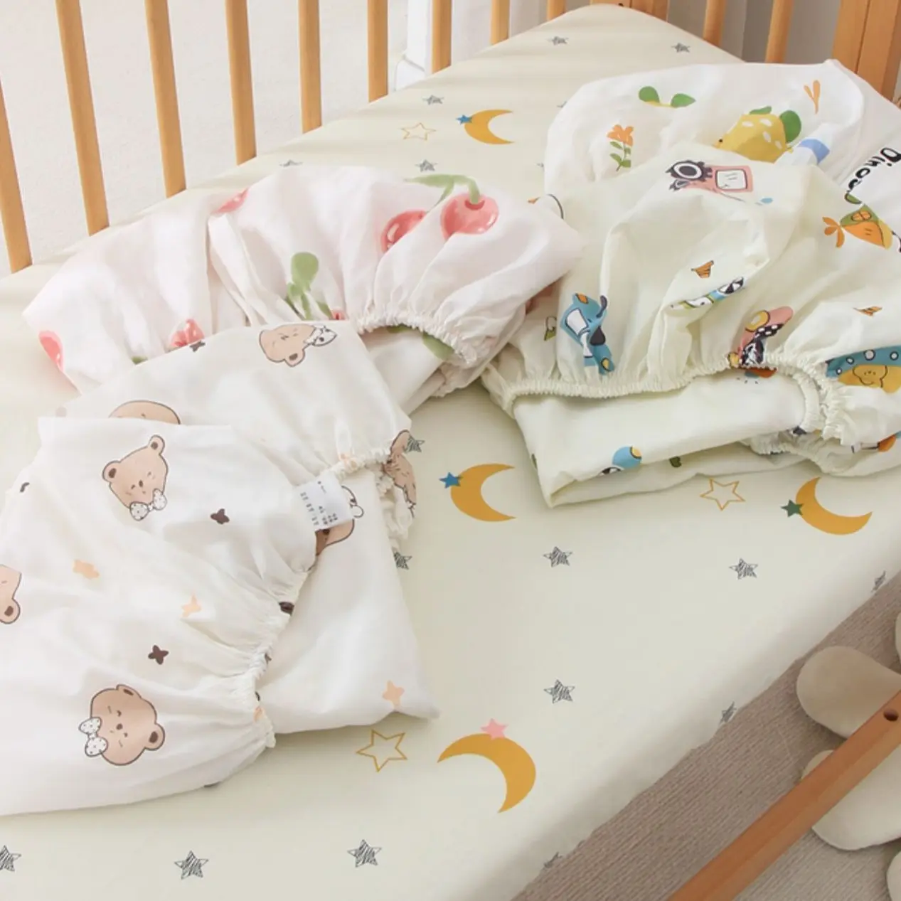 Cartoon Print Bed Sheet, Baby Skin-Friendly Mattress Protector, Full Coverage Dust-Proof Cover, Maternity Use