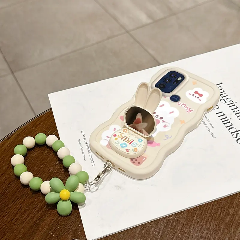 3pcs(Sweet rabbit phone Case+Lanyard+Stand) For Moto G60S/G60/G86/G71s/G84/G64/G100/G57 Power/G75/G82/E30/E13/E14/E22s/E40/G45/G53/G54/G54 Power/G55/G56/G20/G22/G24/G30/G32/G34/G35/G14/G15 For Moto Edge 40 Neo/Edge 60Fusion/Edge60Pro/Edge60S Cover