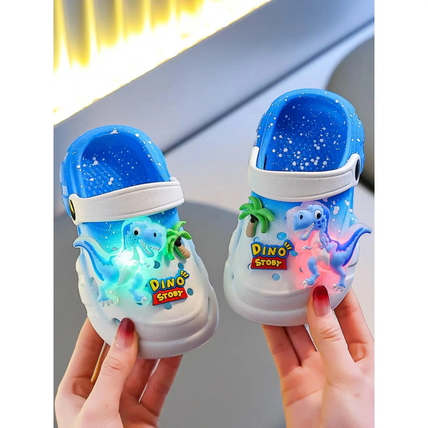 Summer Kids Holey Shoes, Vacation Style Glow-In-The-Dark Dinosaur, Unisex Ultra-Light Hollow Soft Cool Beach Sandals, Eva Slide Sandals, Comfy Sandals