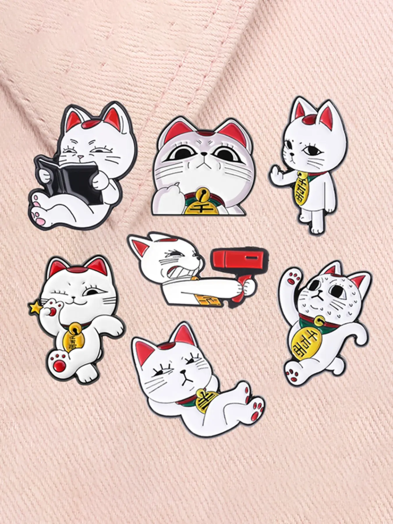 7-Piece Anime Dandadan Brooch Pin Clip Set, Cute Animal Alloy Collectible Pins, Fashion Accessories for Clothes and Backpacks, All-Season Decorative Pins