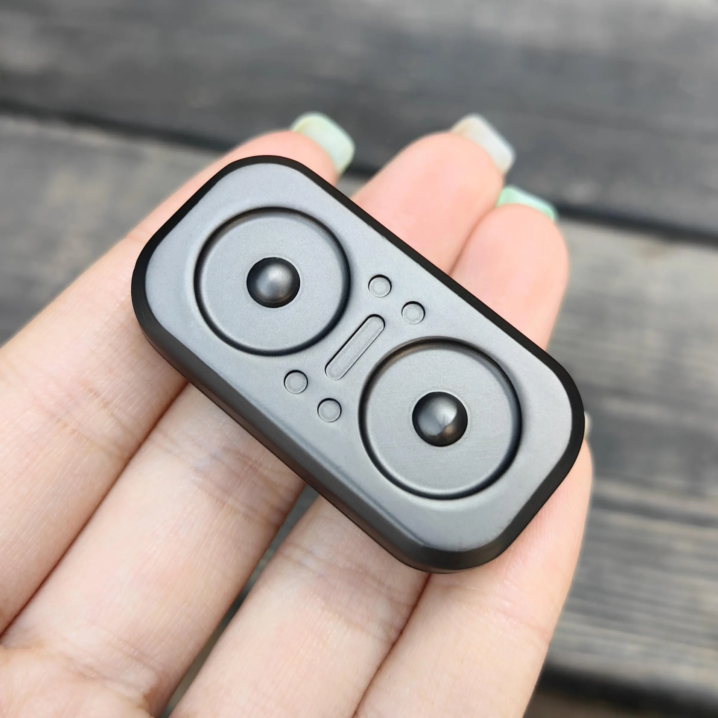 Owl Push Slider Fidget Slider Toy Adult Metal Magnetic Slider Fidget Toy Finger Push Spin Coins Decompression Toys EDC Gear Haptic Slider Gift