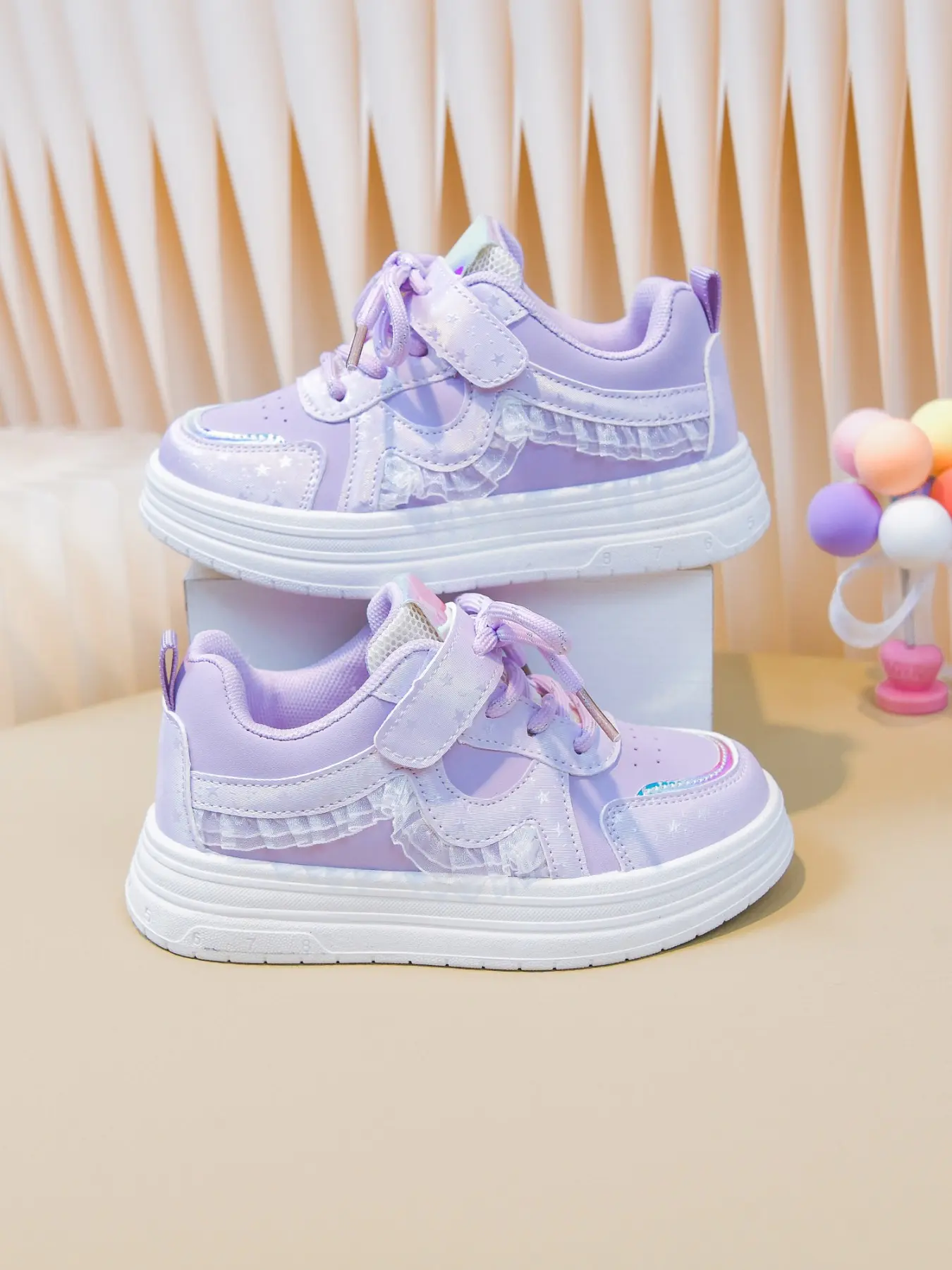 Girls' Lace Trim Thick Soled Trainers Sneakers, Sparkly PU Leather Velcro Anti-Slip, Cute Plain Design, All-Season Daily Wear, Medium-Large Kids Shoes