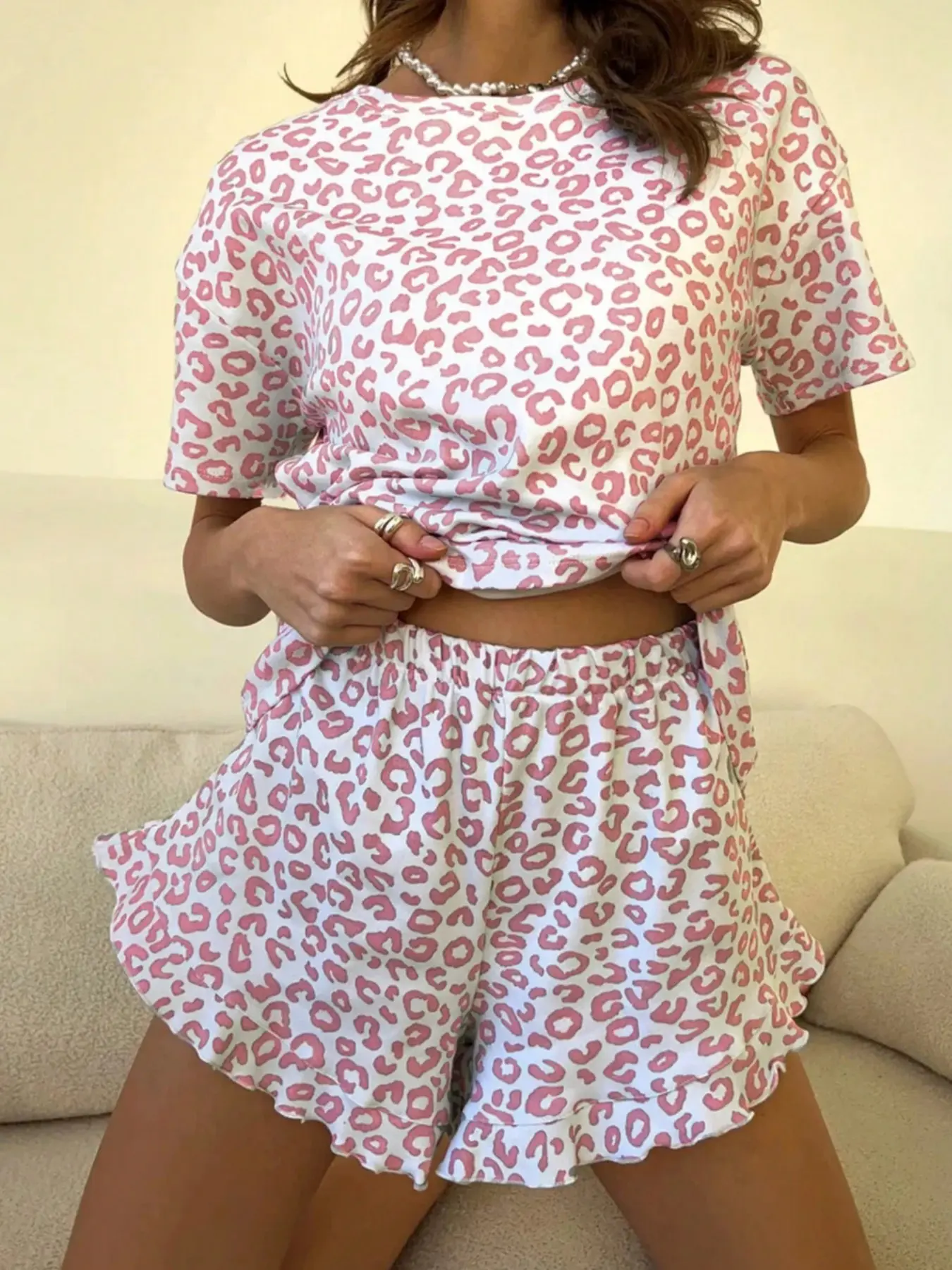 Women's Leopard Print 2-Piece Set, Animal Print Loungewear, Short Sleeve Top & Ruffle Elastic Waist Shorts, Summer Lightweight Breathable Pajama Set, Casual Pajamas Set, Vacation Beach Resort Wear, Hot Weather Outfit