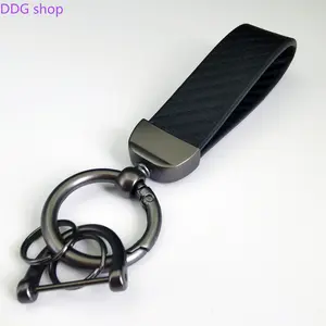 2pcs Leather Keychain, Imitation Carbon Fiber Car Key Chain with Anti-Lost D-Ring and 2 Key Ring, Car Accessories, Mother's Day and Father's Day gifts Universal Keychain for Men and Women, Stylish Keychain, Keyrings for Keys