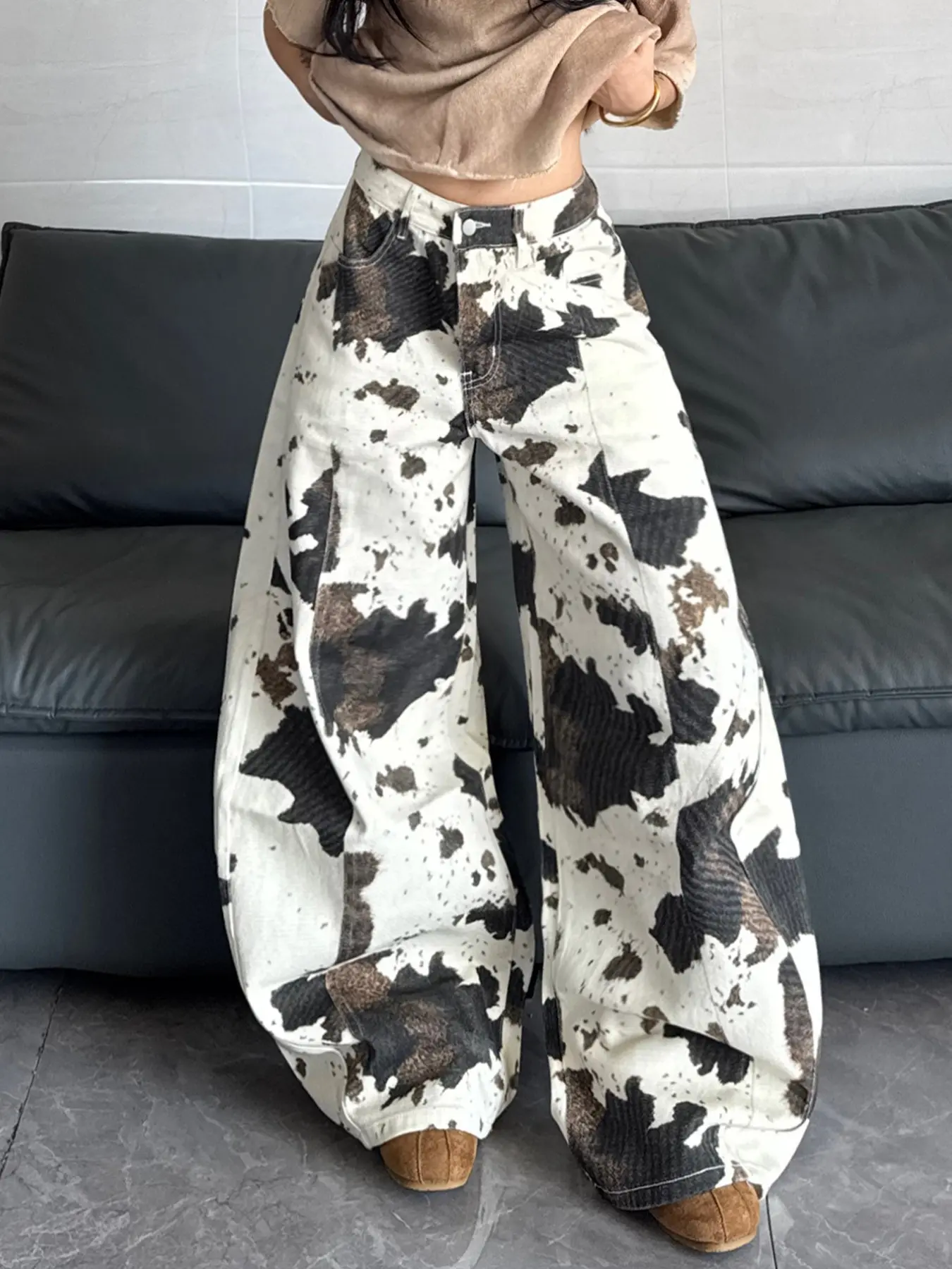 Women's High-Waisted Straight Leg Jeans, Cow Print Design, Y2K Street Style, Loose Fit, All Seasons, Fashionable Long Pants, Denim Bottoms