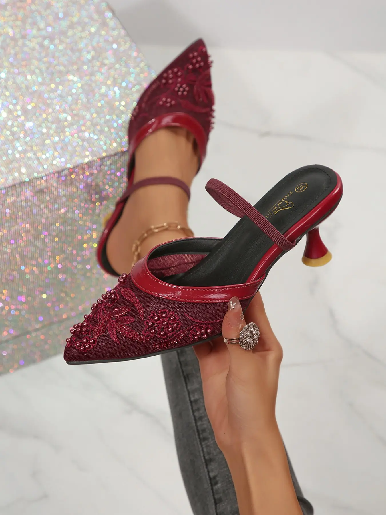 Embroidered Floral Pointed Toe Low Heel Slip-Ons, Vintage Chinese Style Thin Strap Outer Wear Lazy Mule Slippers