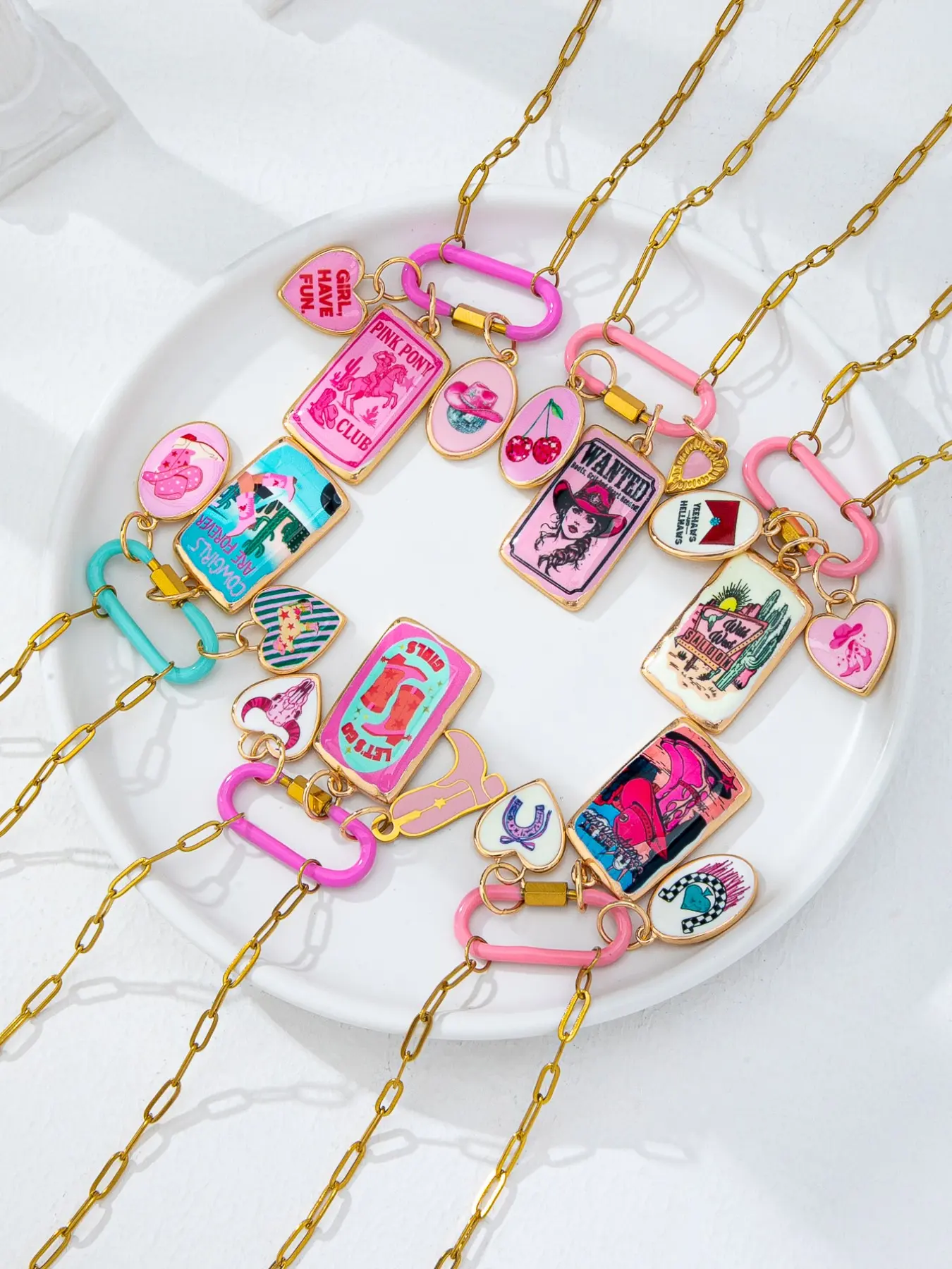 6-piece women's Western enamel pendant necklace, Y2K wild western cowgirl pendant necklace, 18K gold-toned stainless steel paperclip chain necklace with carabiner and interchangeable pendants, Whimsical Necklace