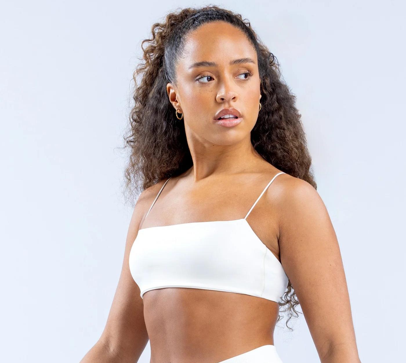 DFYNE's newest and hottest thin-strapped backless bra |   Matte finish, exposed back, padded, high-elastic sports bra, perfect for summer hot girls, wear as outerwear or innerwear.