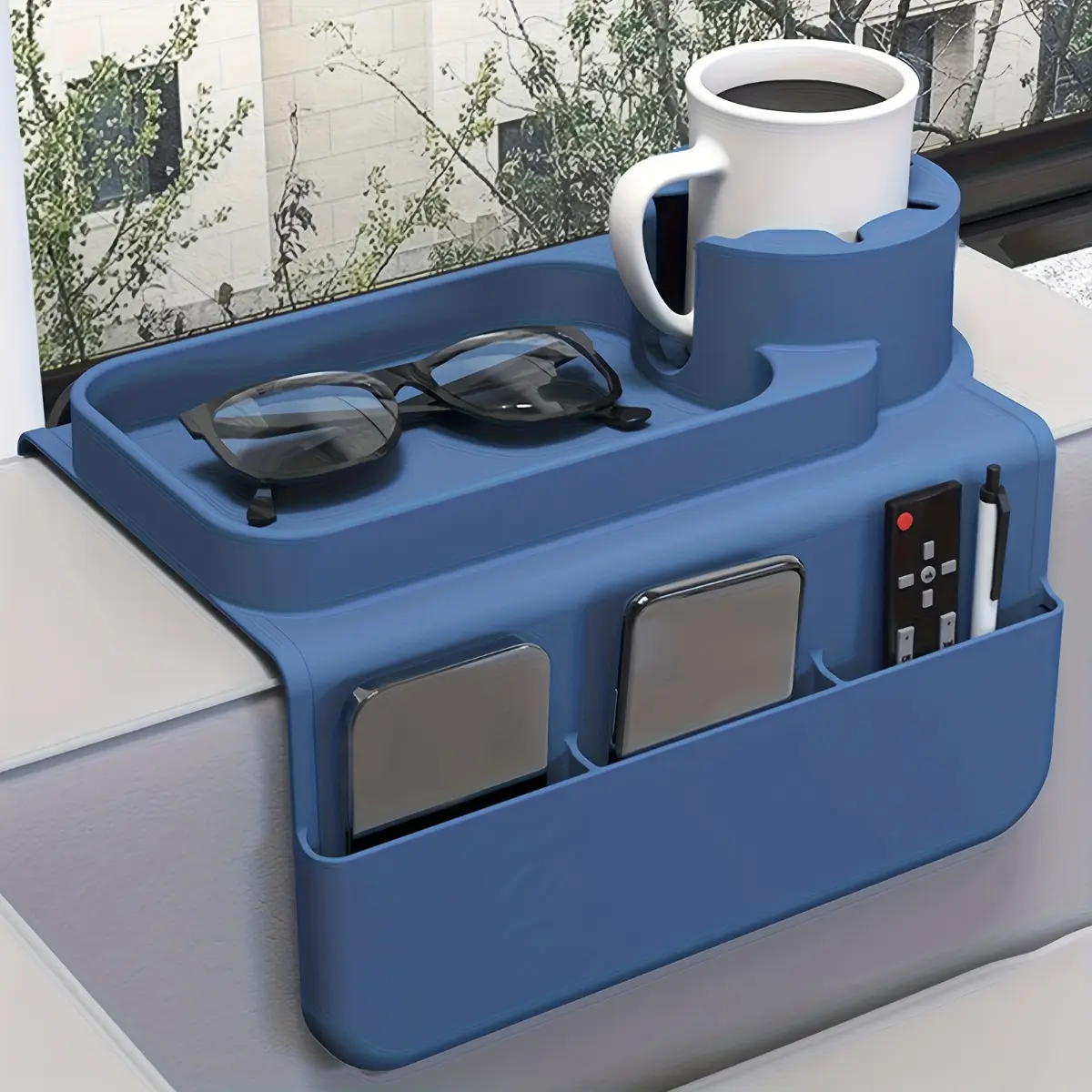 New Creative Silicone Sofa Armrest Tray with Cup Holder Anti Slip Couch Organizer Caddy Side Pocket for Remote Phone Keys Drinks Snacks Anti Spill Drink Holder Tabletop Tray Accent for Living Room Bedroom Decor